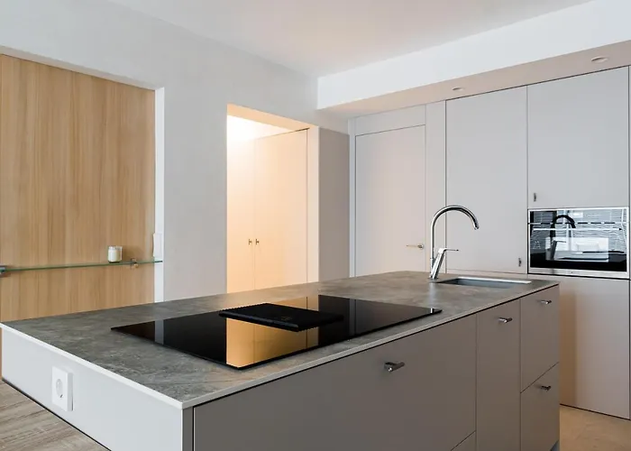 Completamente Reformado Con Vistas Al Mar Y Piscina