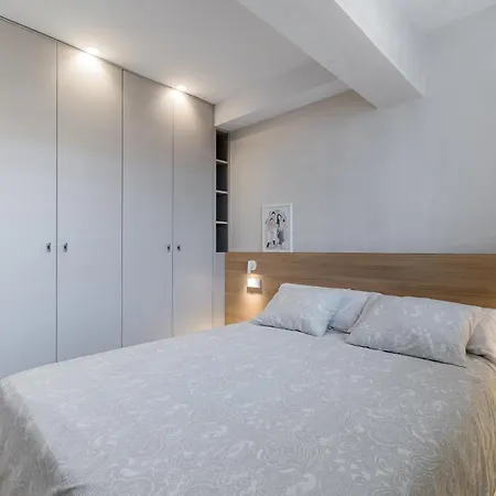 Apartment Completamente Reformado Con Vistas Al Mar Y Piscina Torrevieja